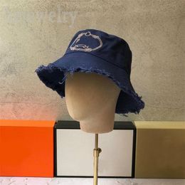 Mens cap ladies designer bucket hats letter pattern creative beach frayed brim fisherman denim trendy p white solid Colour womens luxury hat western style PJ052 C23