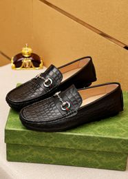 Neue Ankunfts-Loafer Gommino Driving Gentleman Dress Party Geprägte Schuhe mit Box Große Größe 38-47