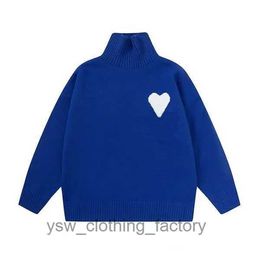 Amirs Sweaters Mens Paris Fashion Designer Knitted Sweater Embroidered Heart Turtleneck Knit Big Love Round Maglione for Pullover Women Cardigan 3 J876