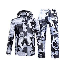 Camouflage Raincoat Women Men Suit Rain Coat Outdoor Hood Women's Raincoat Motorcycle Fishing Camping Rain Gear Men'252m