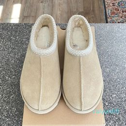 Slippers australia mustard seed Chestnut Fur Slides Sheepskin Classic Platform Boot Winter Women Men Slip-on Shoes Suede Upper Wool Fall