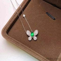 Chokers 2023 New Women's 925 Silver Necklace Pendant Clavicle Chain Inlaid Soil Green Necklace Women's Jewellery Gift R231129