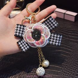 Keychains Korean Checked Keychain Bowknot Pearl Ball Fringe Key Chain Bright-Studded Camellia Bag Pendant Car Keyring Woman Cute