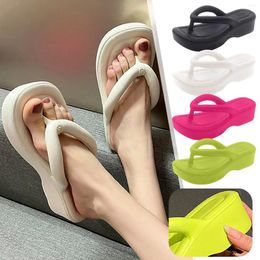 Slippers Thick Bottom Solid Color Large Flip Flops Ladies Beach Sandals
