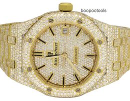 Swiss Luxury Watches Royal Oak Offshore wristwatch Royal Oak 18K Gold Medium 37mm Diamond Watch 25.75 Carats