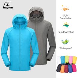 Outdoor Jacken Hoodies Jaket Hujan Berkemah Pakaian Perlindungan Matahari Tahan Air Pria Wanita Baju Berburu Memancing Kulit Cepat Kering dengan Saku 230428