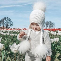 Wide Brim Hats Bucket Knitted Baby Hat with Three Real Fur Pompom Children Beanie Boy Girl Natural Raccoon Ball Kids Cap Cute Pom 231128