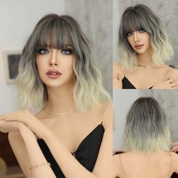 Synthetic Wigs Wig Women's Short Hair Wave Curled Sier White Painted Dyed Japane and Korean Qi Liu Hai Gradient Wig Headset