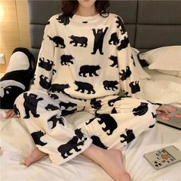 Womens Sleepwear cute and comfortable coral velvet Pyjamas for womens winter thickened apron set suitable wearing in autumn 231128