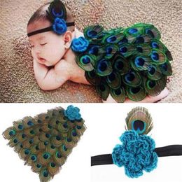 Baby Peacock cloak Costume Set Newborn Pography Props Peacock Feather Cape with Headband Crochet Animal Set275G