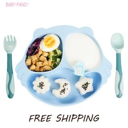 Cups Dishes Utensils Baby Plates Spoons Forks Bib Bowls Tableware Set Soft Silicone Non-slip Cute Feeding Kit for Kids BPA Free Easy To Clean Dishes P230314