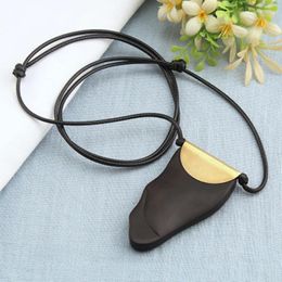 Pendant Necklaces Fashion Ebony Necklace Sweater Long Chain Black Feather Rope Women Handmade Woody