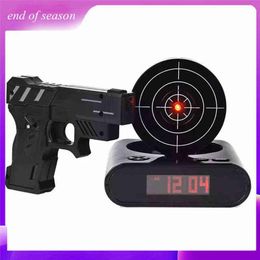 s Electronics Desk Clock Digital Gun Alarm Clock Gadget Target Laser Shoot For Children's Alarm Clock Table Awakening 211111225L