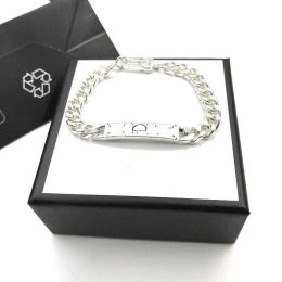 Top Luxury Designer Bracelet Gift Unisex Hip Hop Bracelets Fashion High Quality Chain Supply 2023
