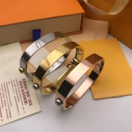 Designer Jewelry Bangle Rose Gold Silver Stainless Steel Luxury Simple Cross Pattern Buckle Love Jewelry Women Mens Bracelets Bran298t