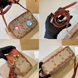 cbag Evening Bags Shoulder For Women Designer Brown Handbag Purse Chain Cross Body Heart Love Leather Handbags Designers Purses 230131