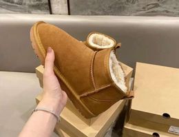 UGGsity Hot sell Aus Classic Warm Boots Mini Snow Boot Ankle Bootss USA Gs 585401 Women 'S Kids Booties Slippers 111