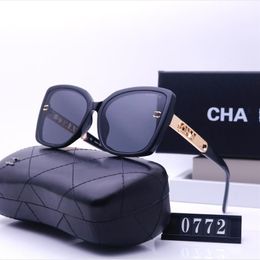 designer mens G Channel Fashion FF women cd sunglasses luxury BB glasses eyewear Sunglasses Diamond Square Sunshade Crystal Shape Sun Full Package chanels
