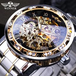 Wristwatches Winner Transparent Fashion Diamond Luminous Gear Movement Royal Design Men Top Brand Luxury Male Mechanical Skeleton Wrist Watch 231128