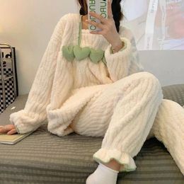 Women's Sleepwear Appliques Women Pyjamas Set Winter Fleece 2 Piece Pant Home Suit Fluffy Piiama Warm Solid Fashion Night Wear 2023