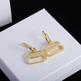 Designer Jewlery Letter Earring Women Fashion Men Stud Earrings Gold Earring Box Pendant Earrings Loves