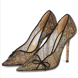 Famous Women Sandals London Cibelle 100 mm Lace Pumps Italy Classic Black Beige Pointed Toe Grid Trendy Bowknot Decoration Wedding Party Sandal High Heels Box EU 35-43