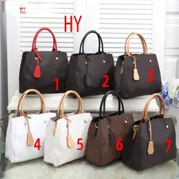 brand Designers women embossed handbags tote bag high quality Famous Classic bags Ladies Handbag Large Monograms Capacity pu leath214R