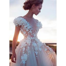 Made To Order Wedding Gown For Bride 3D-Floral Appliques Illusion Bodice Classic A-Line Tulle Deep V-Neck Off-Shoulder Exquisite