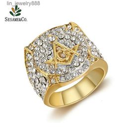 Hip hop men's ring super flash diamond exaggerated trend fashion senior sense 18K gold /14K gold Mosanite ring Customised