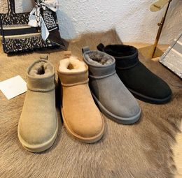 Women Classic Mini Platform Boot ll Ultra Snow Boots slides slipper Matte Fur Suede sheepskin Comfort Winter Designer Ankle Booties Size 35-42 High quality shoes