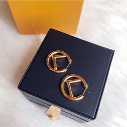 Luxury Stud Fashion Earrings Designer For Women Simple Classic Letters Gold Earrings Anniversary Wedding Party Gift High Quality J317j