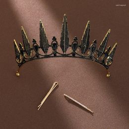 Hair Clips A Gothic Retro Black-color Crown Full Of Dark Atmosphere Designed For Ladies' Performance (With Two Clips)