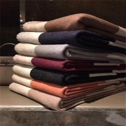 Thick Home Sofa good quailty blanket TOP Selling beige orange black red gray navy Big Size 145 175cm Wool Designer thickening 279v
