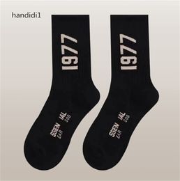 Wholesale Sports Socks Couple Socks Designer Socks Personalised Design Teacher School Style Coloured Socks Five Pair Set i8