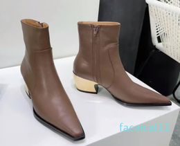 Luxury Designer Boots Women Top Quality Brand Leather Work Boot Square Toe Leather Casual Thick Heel shoes Side Brown Zipper