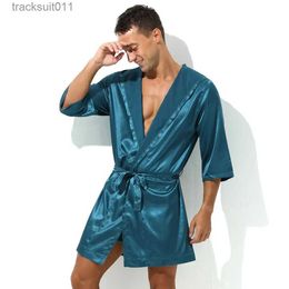 Men's Robes Sexy Sleepwear Men Robes Bathrobes Soft Silky Short Sle Nightgown Mens Homewear Dressing Gown Pyjamas (No shorts) L231130