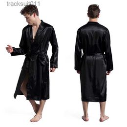 Men's Robes Mens Kimono Satin Ice Silk Bath Robe for Men Big Size Robe Kimono Hombre Largo Solid Luxury Mens Kimono Robe Badjas Mannen L231130