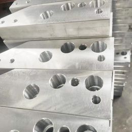 Cast iron parts CNC machining Centre customization Machining