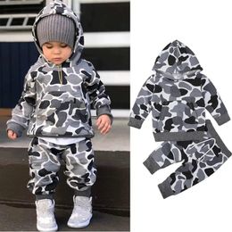 Clothing Sets Fashion Autumn Boys 1 2 3 4 Years Long Sleeved Hooded Sweater Pants Camouflage Suit Children s Sports Spring 231130