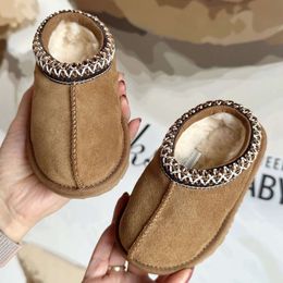 Stivali per bambini piccoli pantaloncini da tazzino tazz stivali per la pelliccia di pelliccia di pelliccia di pecora shearling classico classico mini mini mini boot semi muli slip-on lana piccola