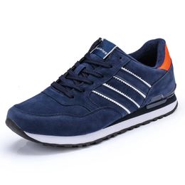 Dress Shoes Sneakers Men Casual Light Suede Classic Running shoes Outdoor Breathable Mesh Jogging Sport 231130