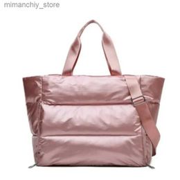 Outdoor Bags Women Gym Sports Bag Waterproof Swimming Yoga Mat Pink Weekend Travel Duff Bags for Women Sport Fitness Shoulder Handbag Q231130