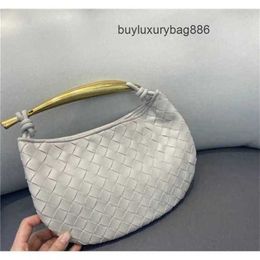 Fashion Bags Authentic Month Turn BottegvVeneta Wrist Metal Half Designer Shark Bags Bag Handbag Light Luxury Version Versatile Handbag Woven Outlet DJO2GN