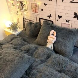 Bedding sets Crystal Velvet Thickened Mink Fleece Bed Four/three Piece Sheet Set for Winter Warmth Long Plush Duvet Cover Coral Fleece 231129
