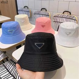 Stingy Brim Hats Fashion sunscreen hats men and women summer sun UV protection all-match face-covering fisherman hats