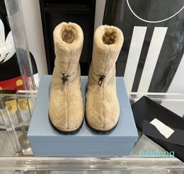 Autumn/Winter Fashion Cute Leather and Fur Integrated Warmth Short Barrel Snow Boots