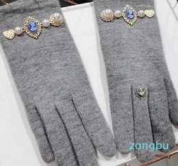 Fingerless Gloves Women Winter Fashion Luxury Jewel Touch Screen Full Finger Warm Casual Wool Mitttens Female Outdoor Luvas Femme