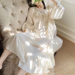 Women's Sleepwear Victorian Peignoir Ladies Gifts Home Lounge Wear Vintage Nightgowns Women Cotton Beige Long Sleeve Loose Night Dress