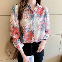 Women's Blouses 2023 Women's Floral Chiffon Shirt Long Sleeve Loose Korean Girl Retro Hong Kong Style Printed Sunscreen 5033#