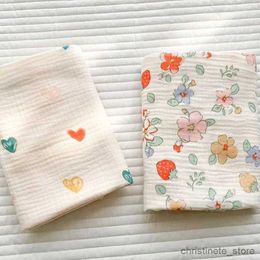 Blankets Swaddling Muslin Squares Baby Gauze Cotton Printed Summer Blanket Swaddle Wrap Newborn Stuff Throw Blankets Baby Bedding Animal Mulch R231130